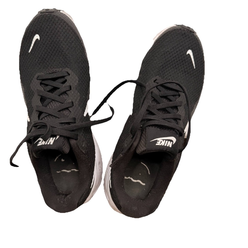 Nike Revolution‎ Women's Road Running Shoes  Sneakers HJ8485-001 SZ- 6.5 U.S
